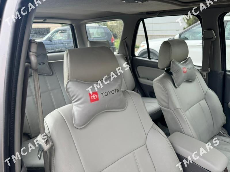 Toyota 4Runner 2002 - 200 000 TMT - Мары - img 1
