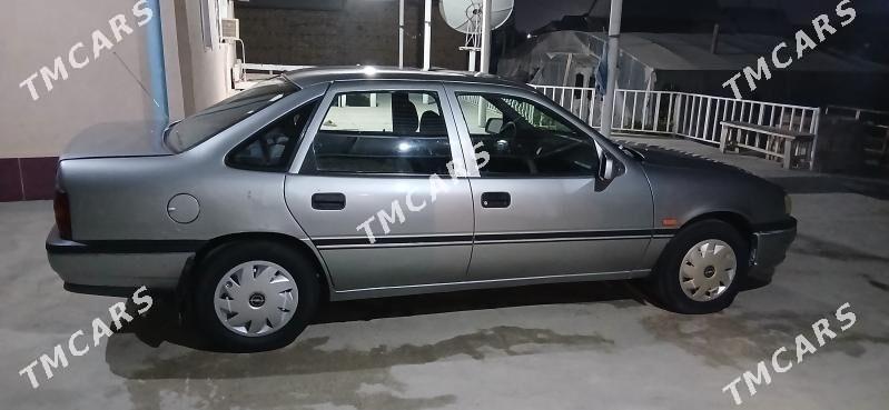 Opel Vectra 1993 - 27 000 TMT - Мургап - img 6