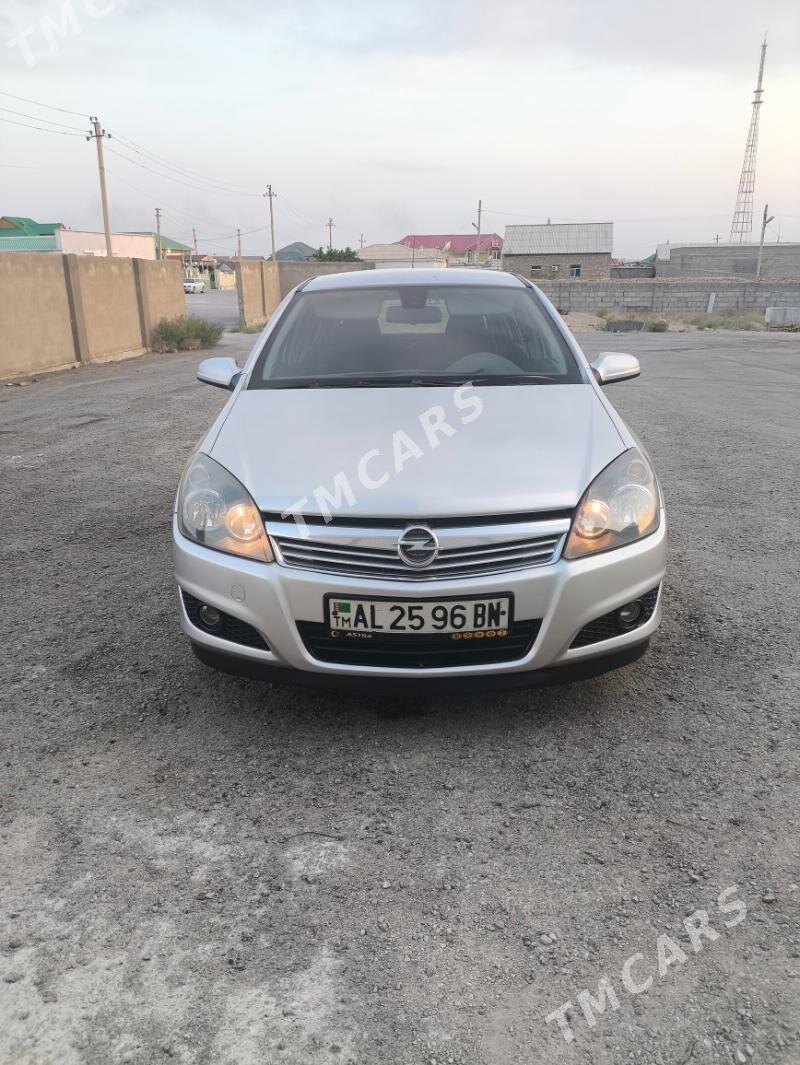 Opel Astra 2008 - 90 000 TMT - Балканабат - img 2