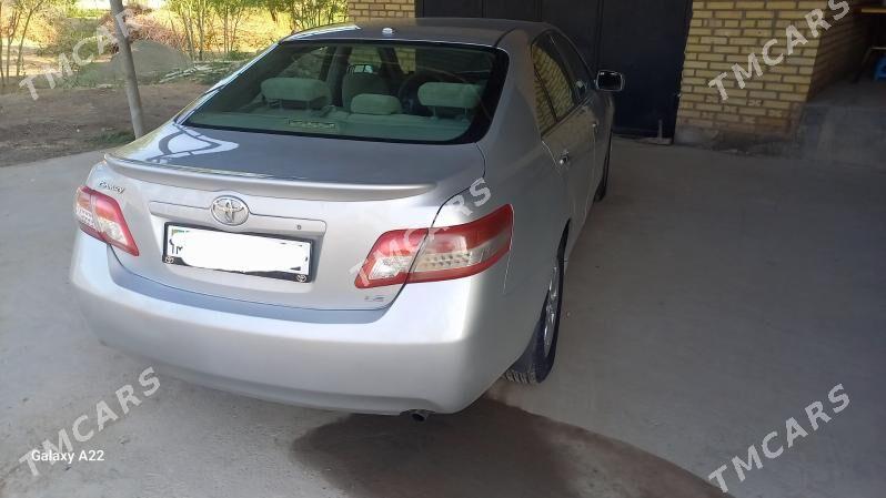 Toyota Camry 2010 - 172 000 TMT - Кёнеургенч - img 3