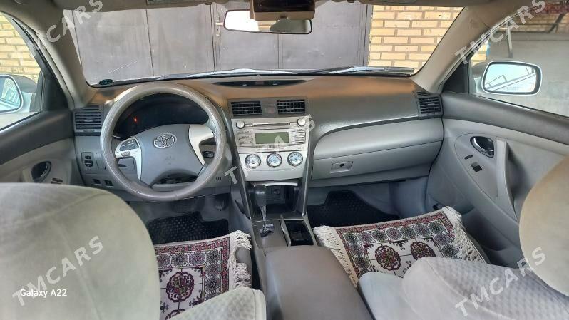 Toyota Camry 2010 - 172 000 TMT - Кёнеургенч - img 4