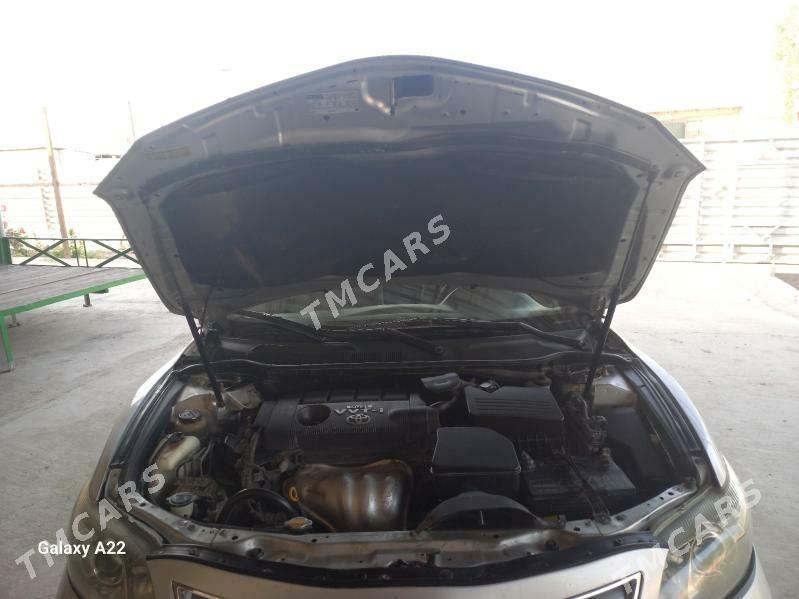 Toyota Camry 2010 - 172 000 TMT - Кёнеургенч - img 7