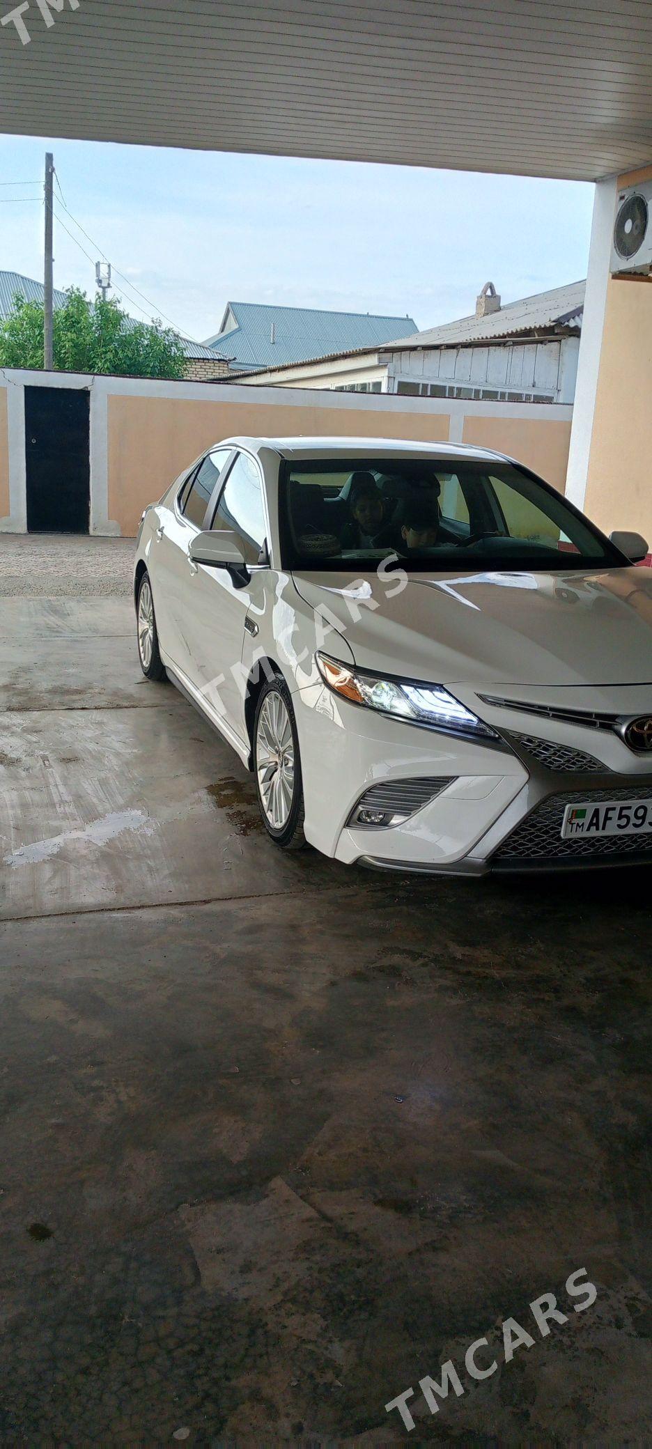 Toyota Camry 2020 - 310 000 TMT - Мары - img 6