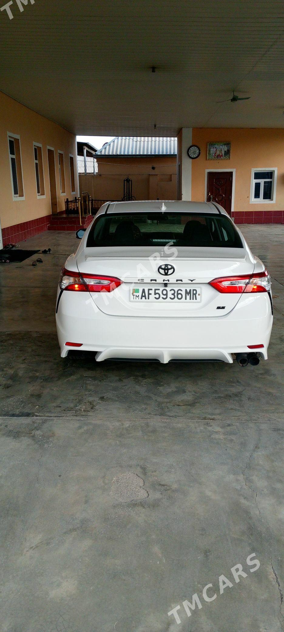 Toyota Camry 2020 - 310 000 TMT - Мары - img 5