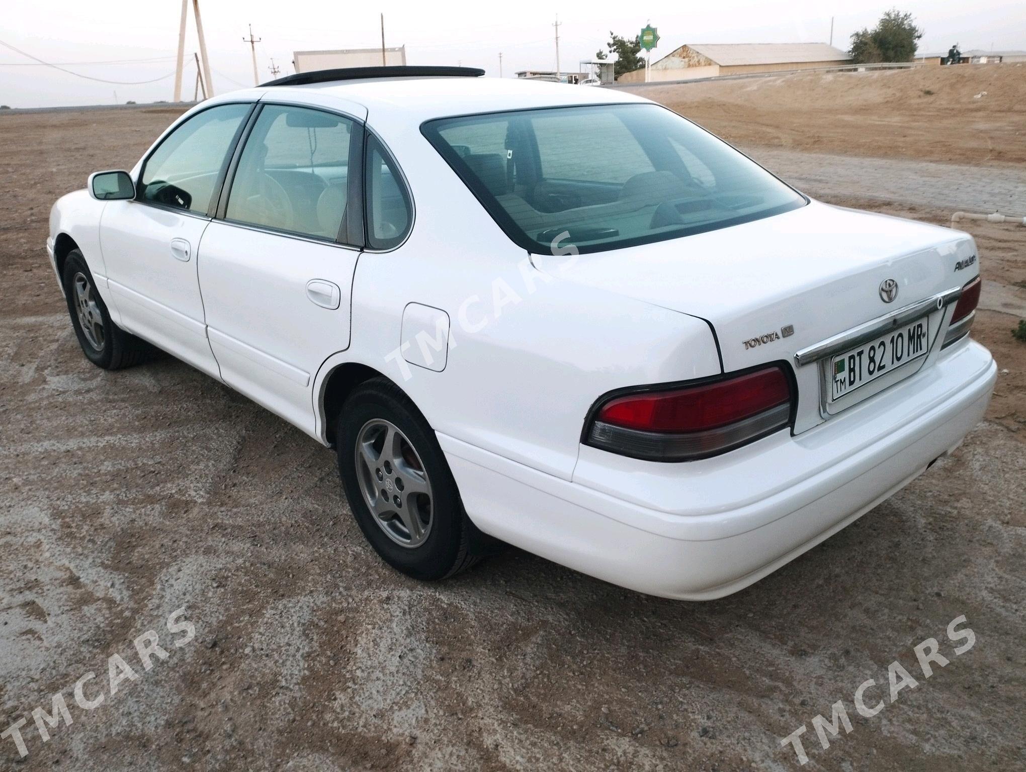 Toyota Avalon 1997 - 135 000 TMT - Ýolöten - img 1