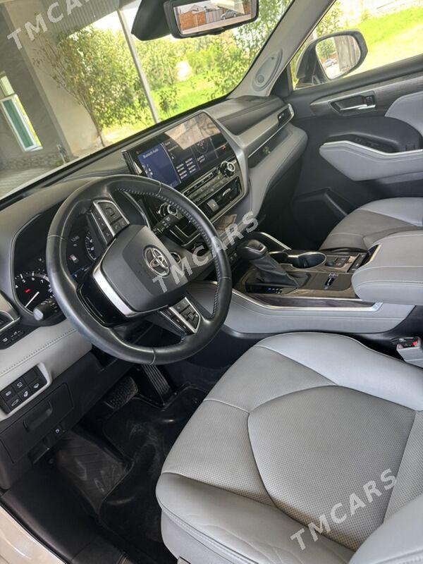 Toyota Highlander 2021 - 735 000 TMT - Türkmenabat - img 4