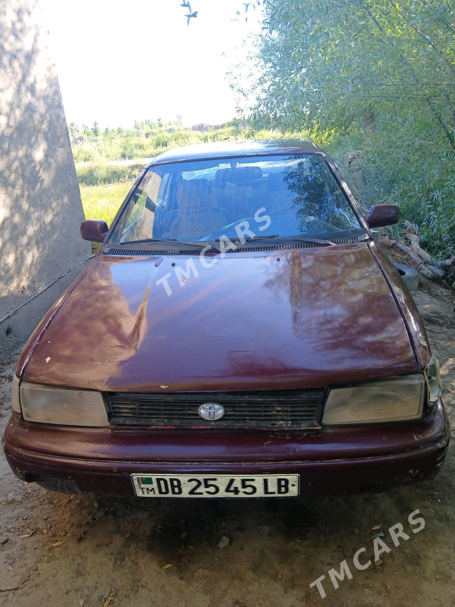Toyota Corolla 1992 - 35 000 TMT - Гурбансолтан Едже - img 3
