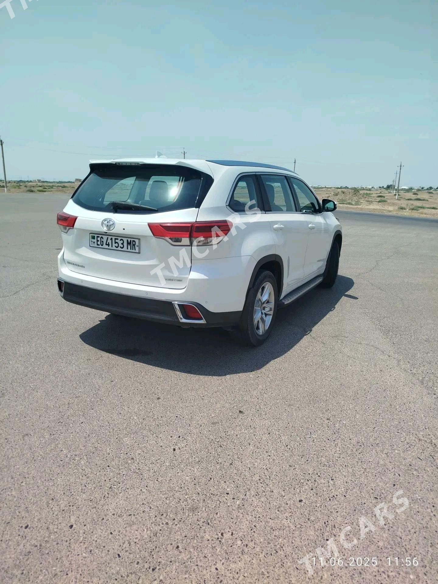 Toyota Highlander 2019 - 550 000 TMT - Mary - img 3