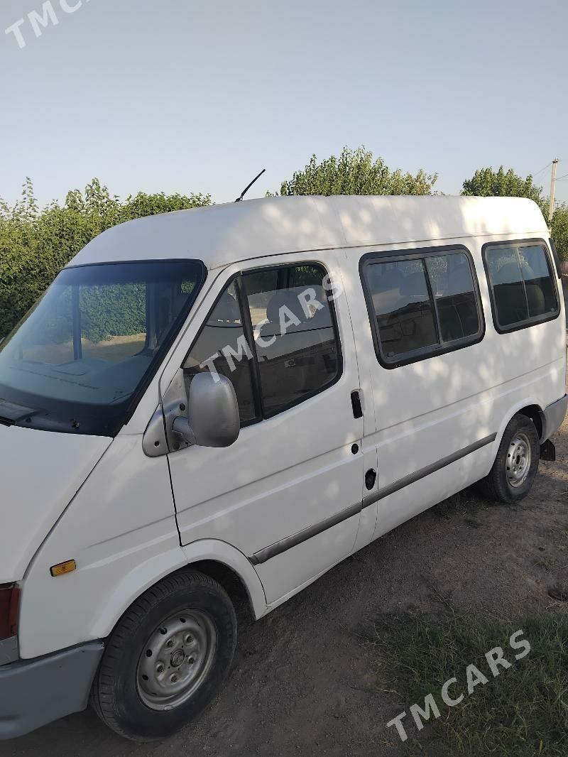 Toyota Hiace 2000 - 55 000 TMT - Tejen - img 4