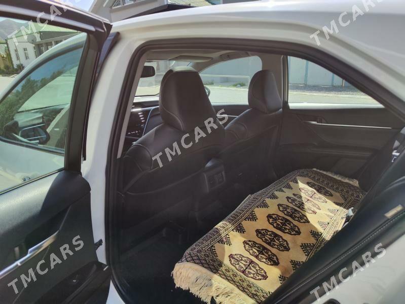 Toyota Camry 2018 - 420 000 TMT - Aşgabat - img 2