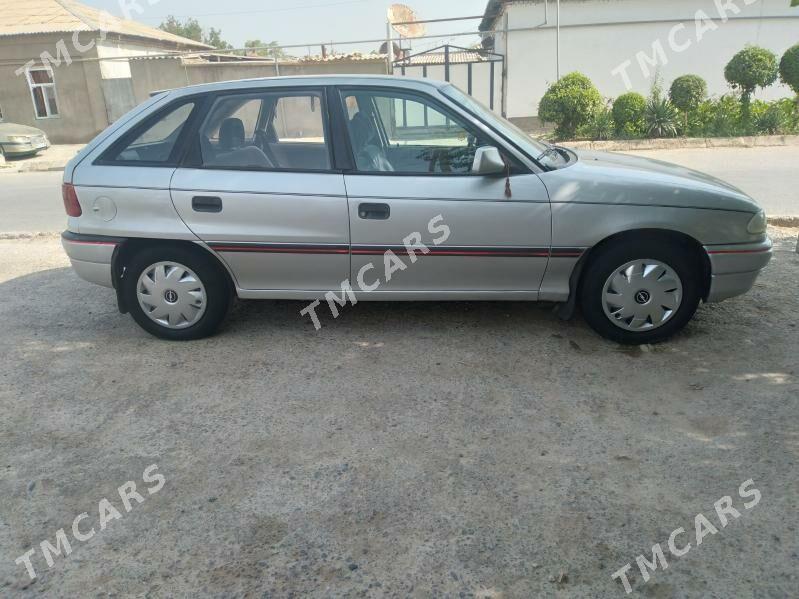 Opel Astra 1993 - 33 000 TMT - Байрамали - img 2