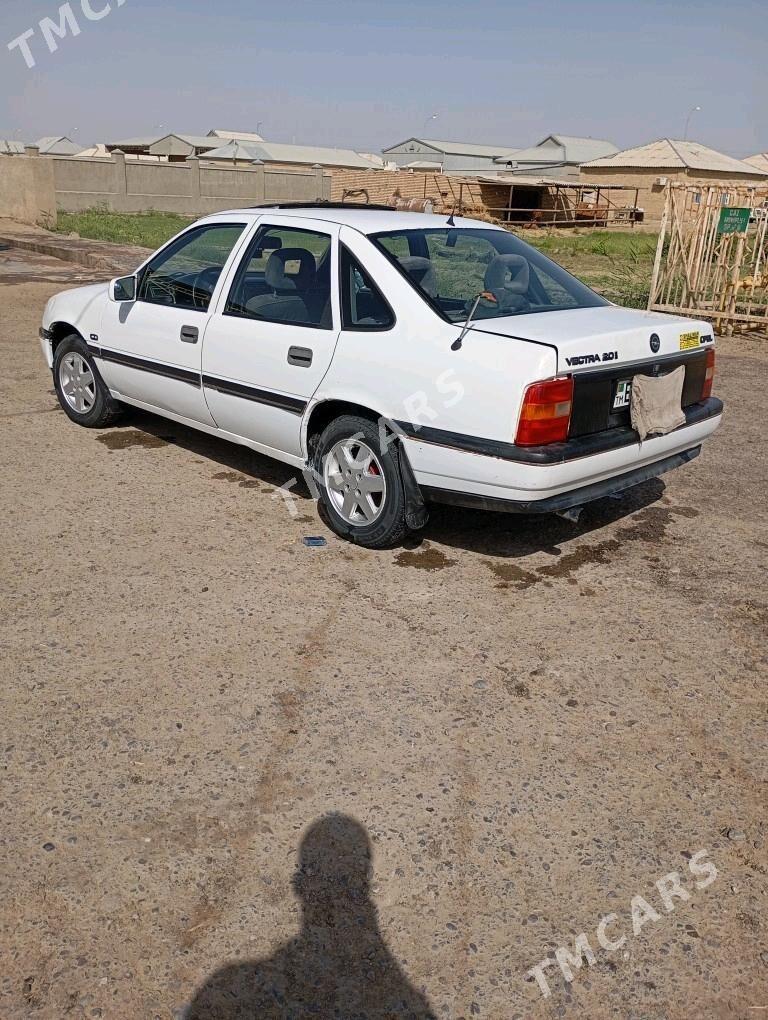 Opel Vectra 1990 - 27 000 TMT - Мары - img 2