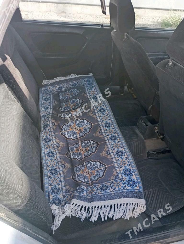 Opel Vectra 1990 - 27 000 TMT - Мары - img 3