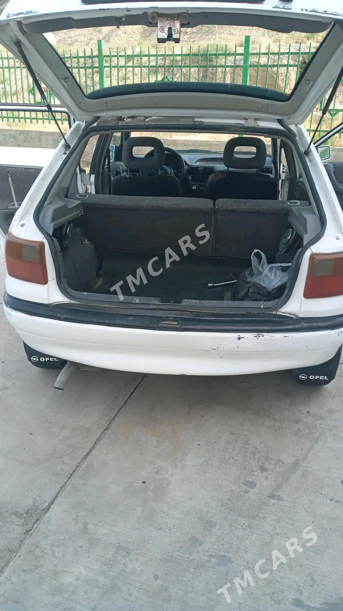 Opel Astra 1992 - 35 000 TMT - Türkmenbaşy - img 3