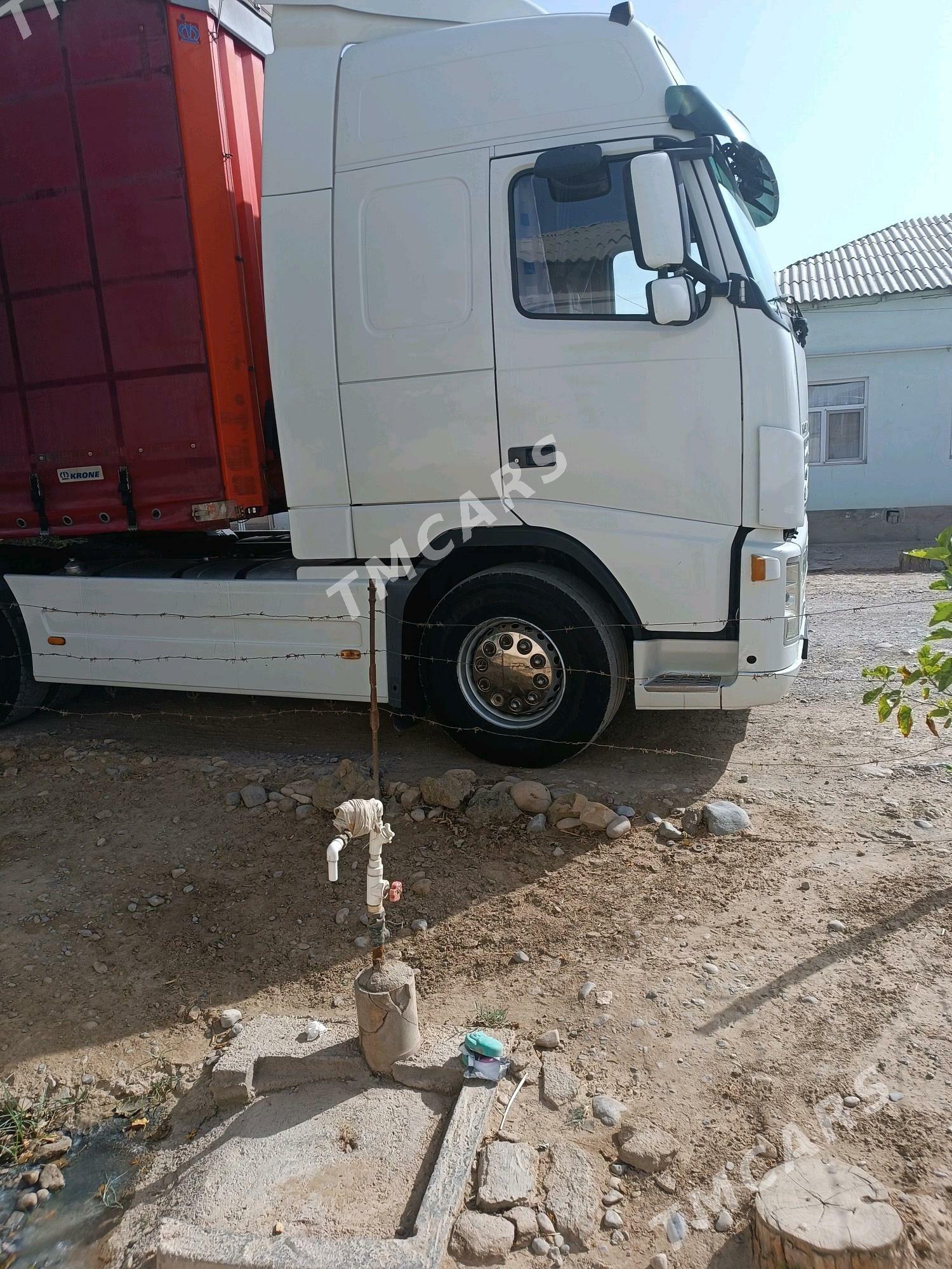 Volvo FH 460 2003 - 640 000 TMT - Теджен - img 2