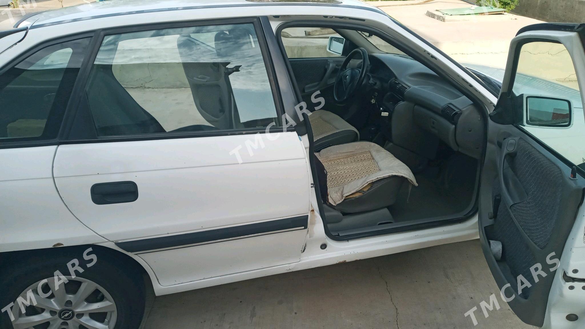 Opel Astra 1992 - 35 000 TMT - Türkmenbaşy - img 2