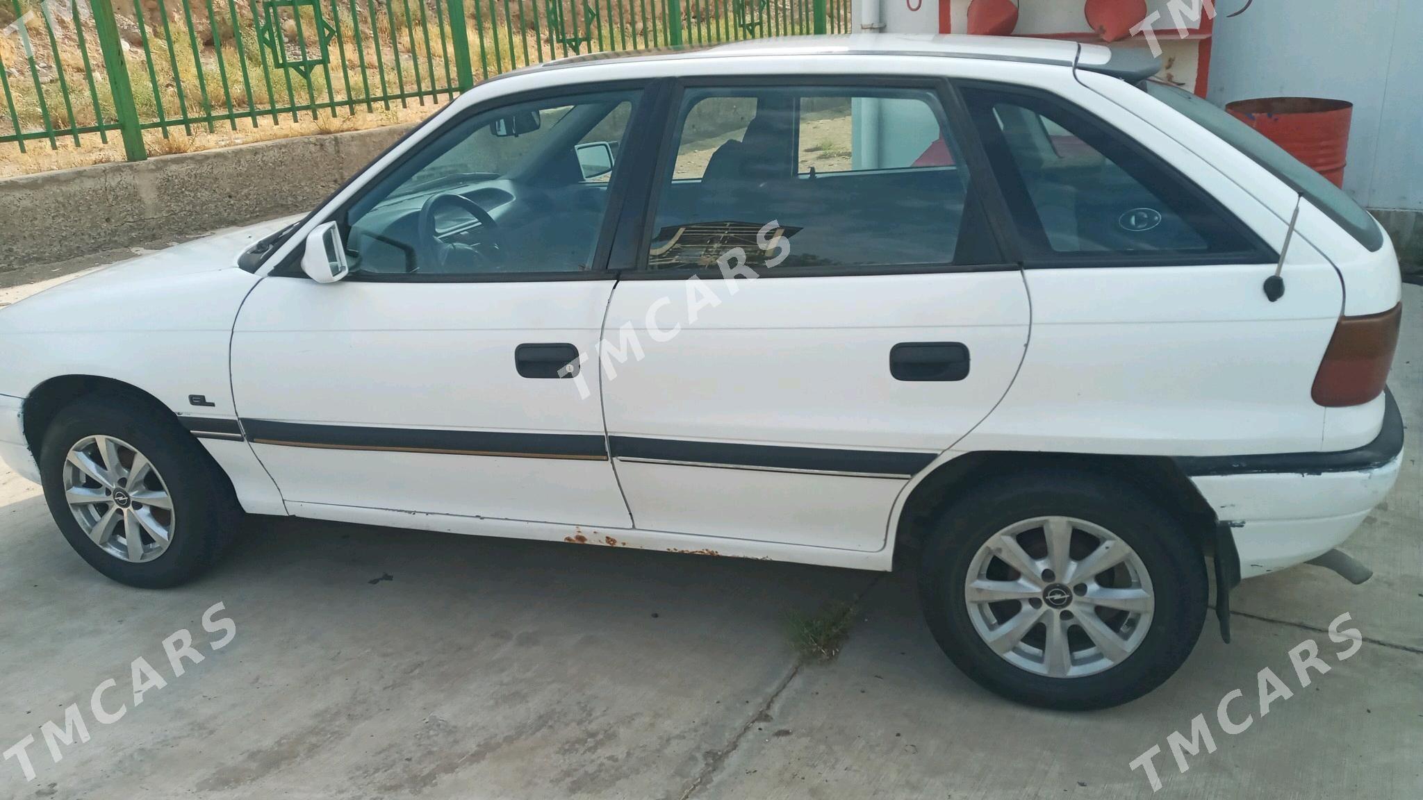 Opel Astra 1992 - 35 000 TMT - Türkmenbaşy - img 5