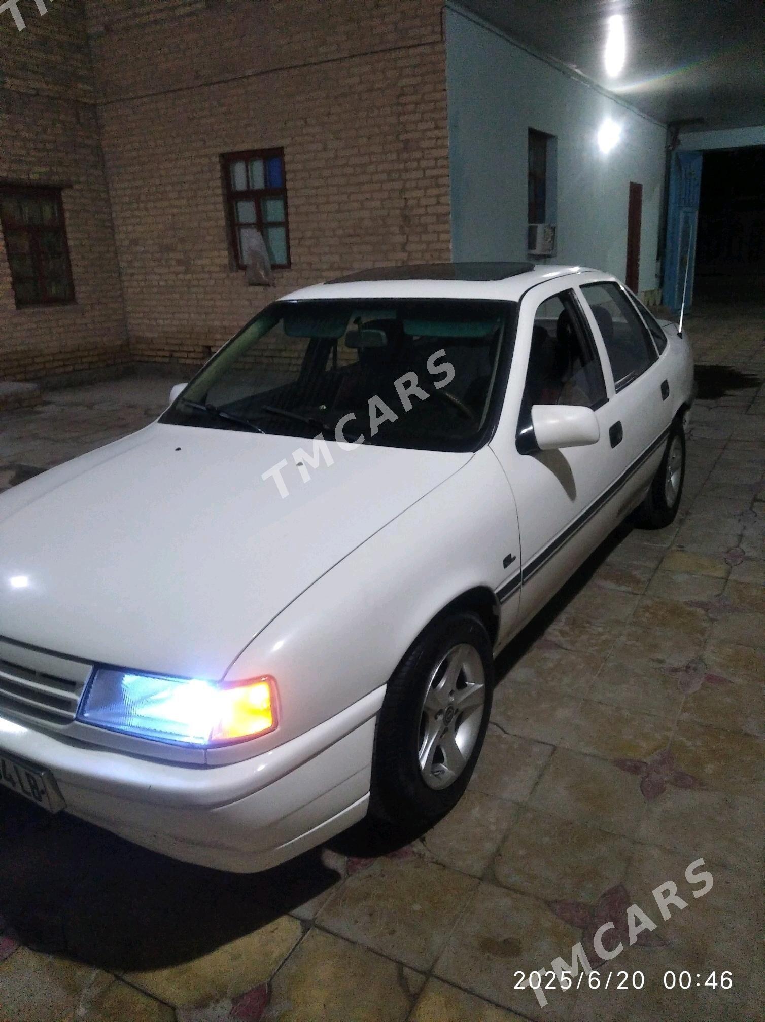 Opel Vectra 1991 - 29 000 TMT - Чарджоу - img 2