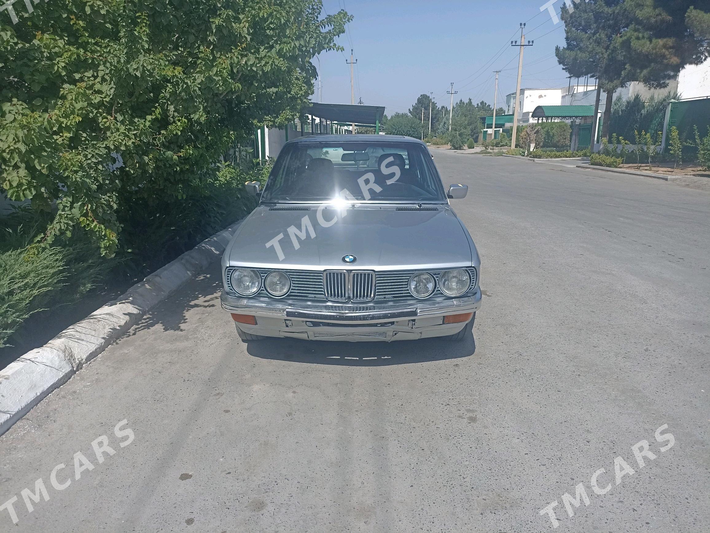 BMW 5 Series 1989 - 35 000 TMT - Büzmeýin - img 3