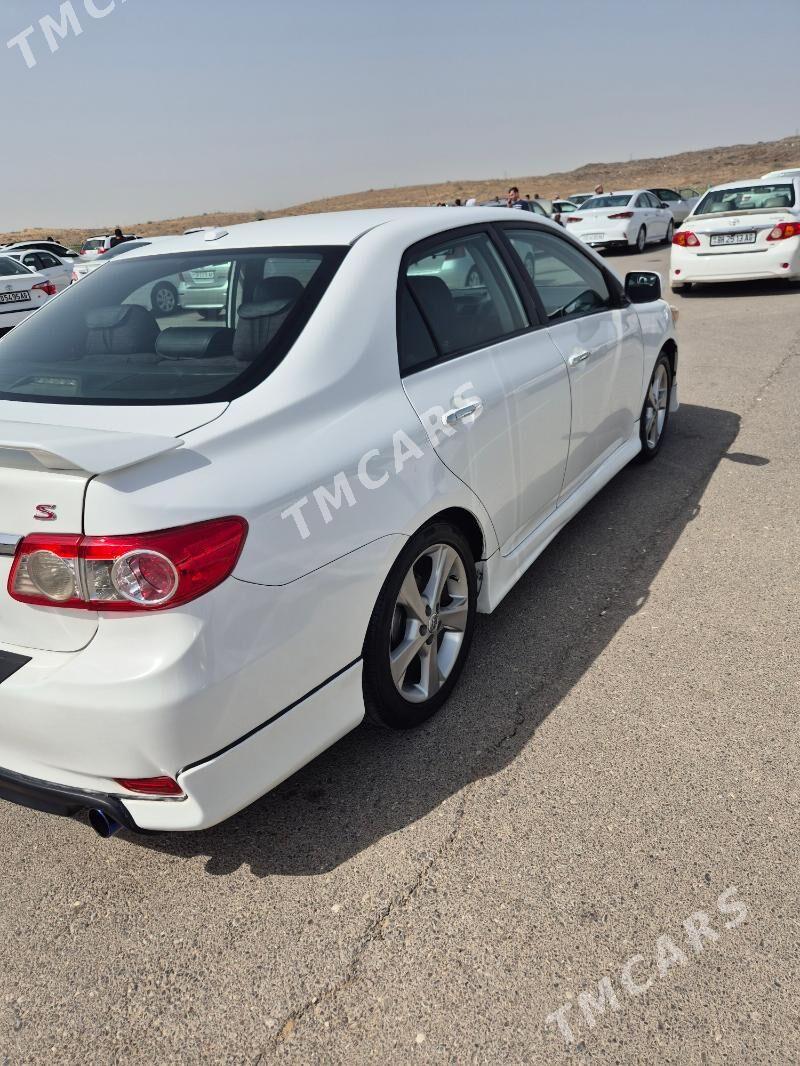 Toyota Corolla 2012 - 150 000 TMT - Гёкдепе - img 2