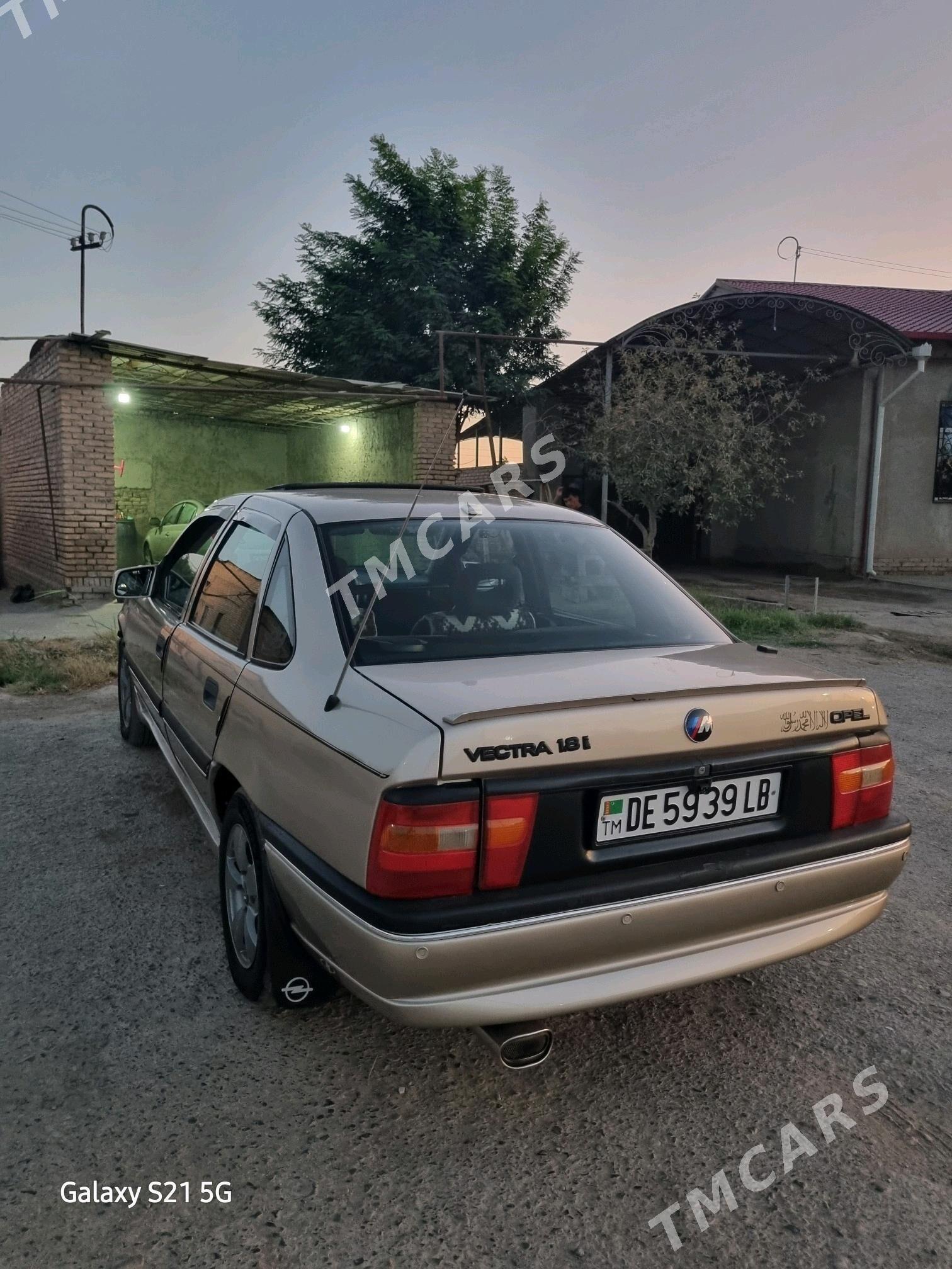 Opel Vectra 1991 - 48 000 TMT - Саят - img 5