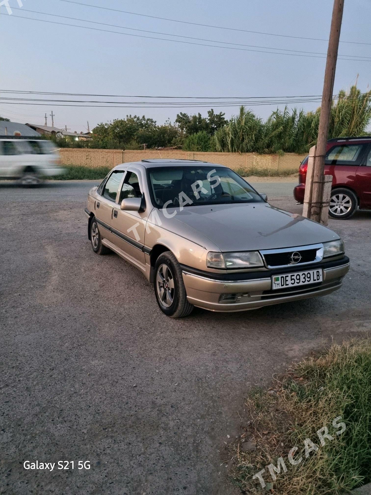Opel Vectra 1991 - 48 000 TMT - Саят - img 4