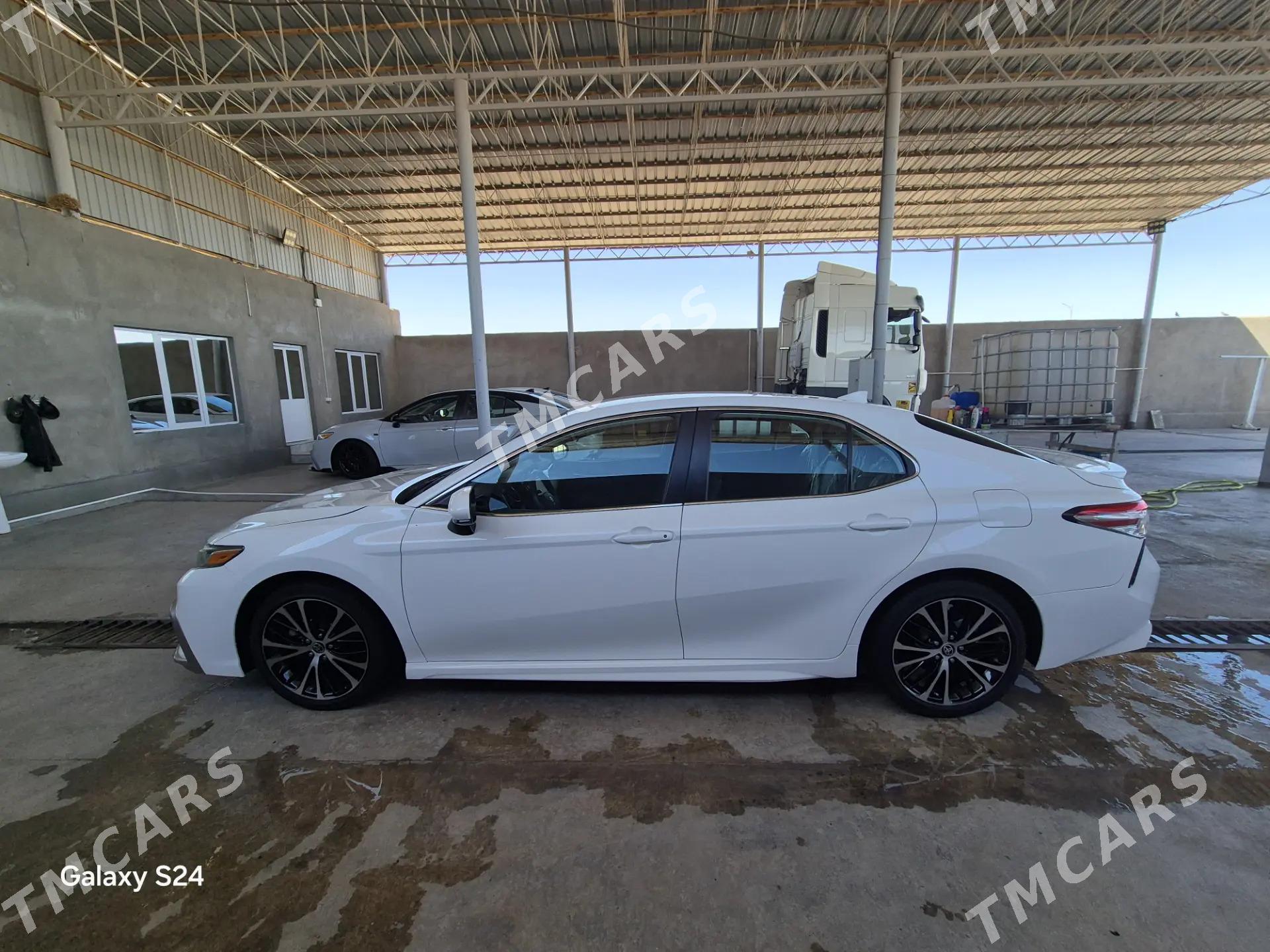 Toyota Camry 2020 - 280 000 TMT - Керки - img 2