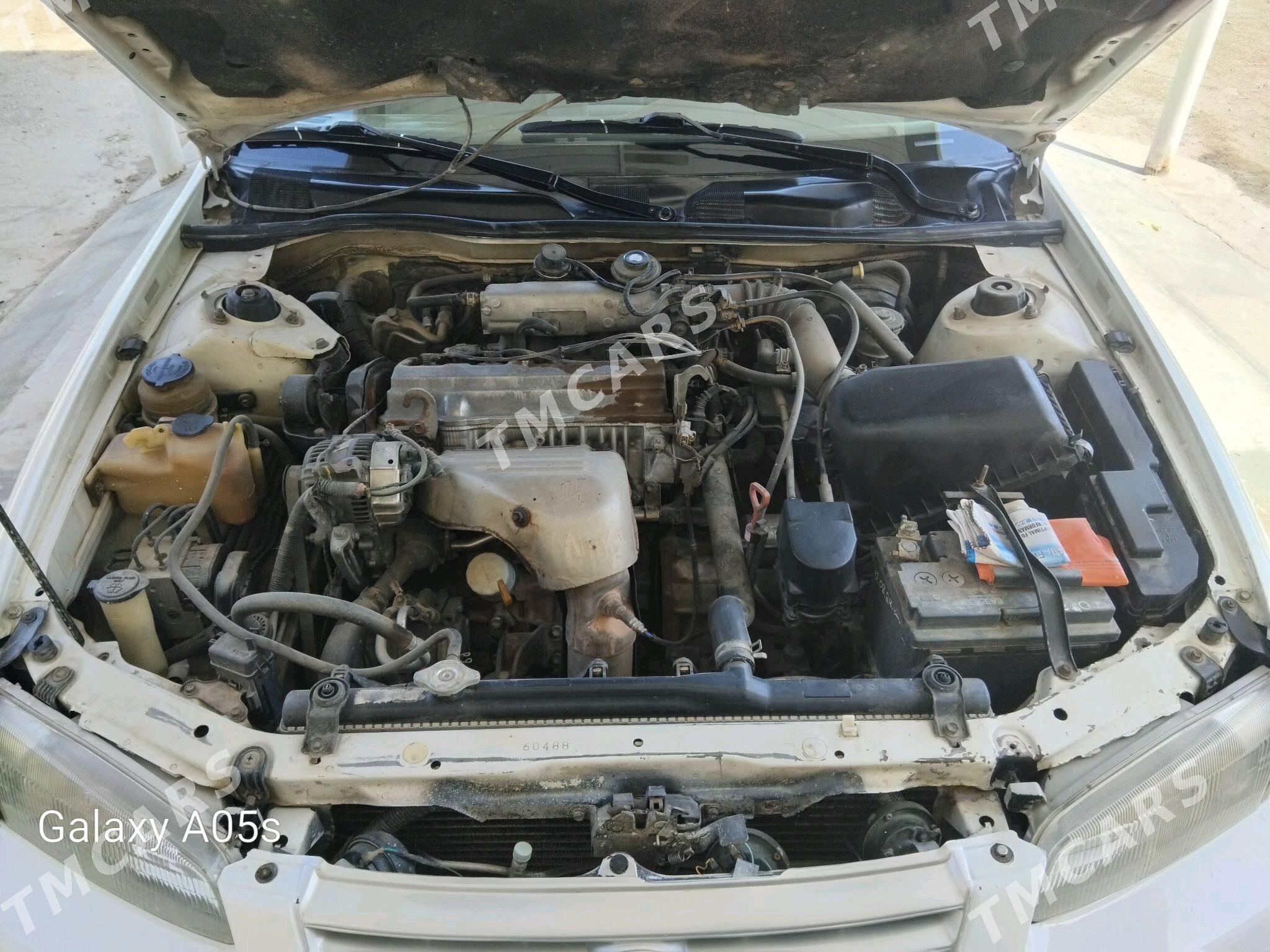 Toyota Camry 1998 - 113 000 TMT - Теджен - img 5