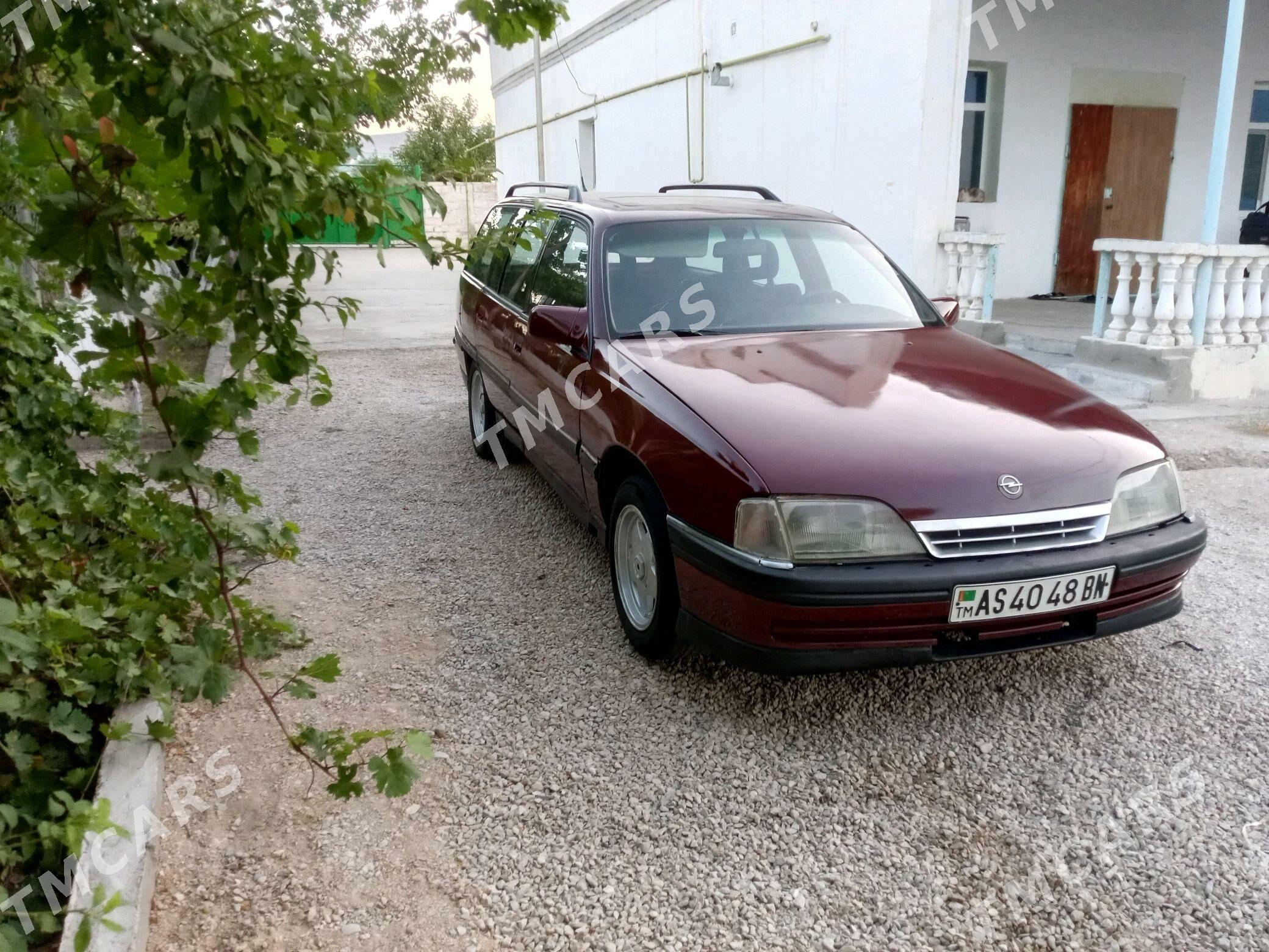 Opel Omega 1992 - 28 000 TMT - Balkanabat - img 3