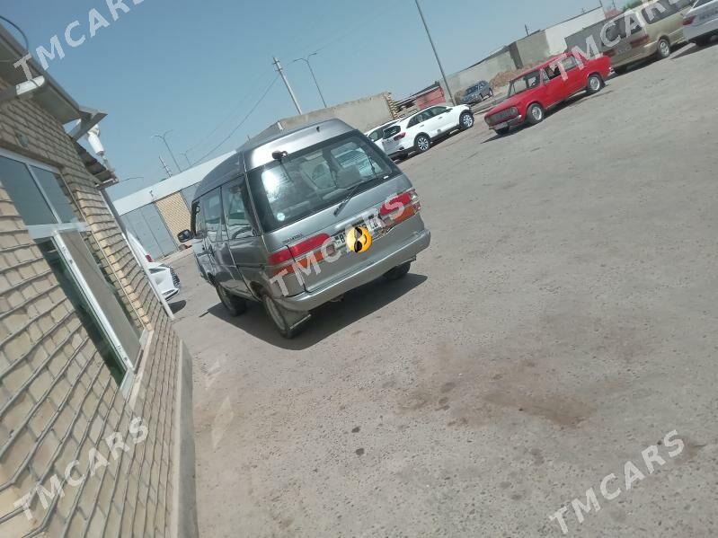 Toyota Town Ace 1995 - 22 000 TMT - Мары - img 3