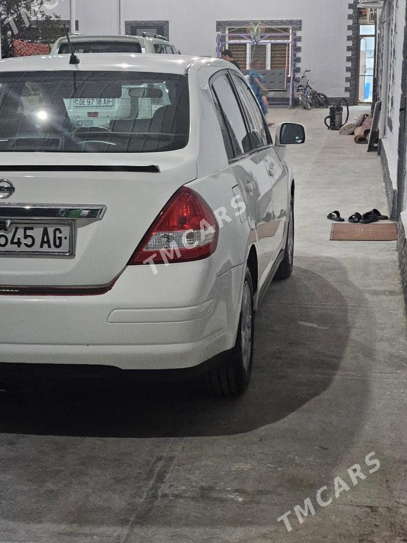Nissan Versa 2010 - 122 000 TMT - Ашхабад - img 4