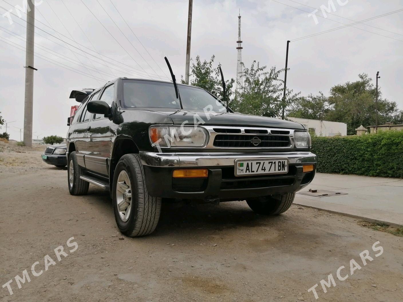 Nissan Pathfinder 1997 - 70 000 TMT - Балканабат - img 2