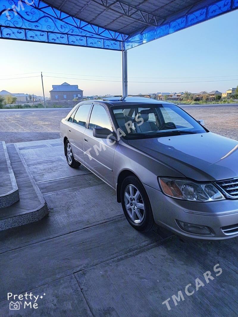 Toyota Avalon 2002 - 185 000 TMT - Сакарчага - img 3