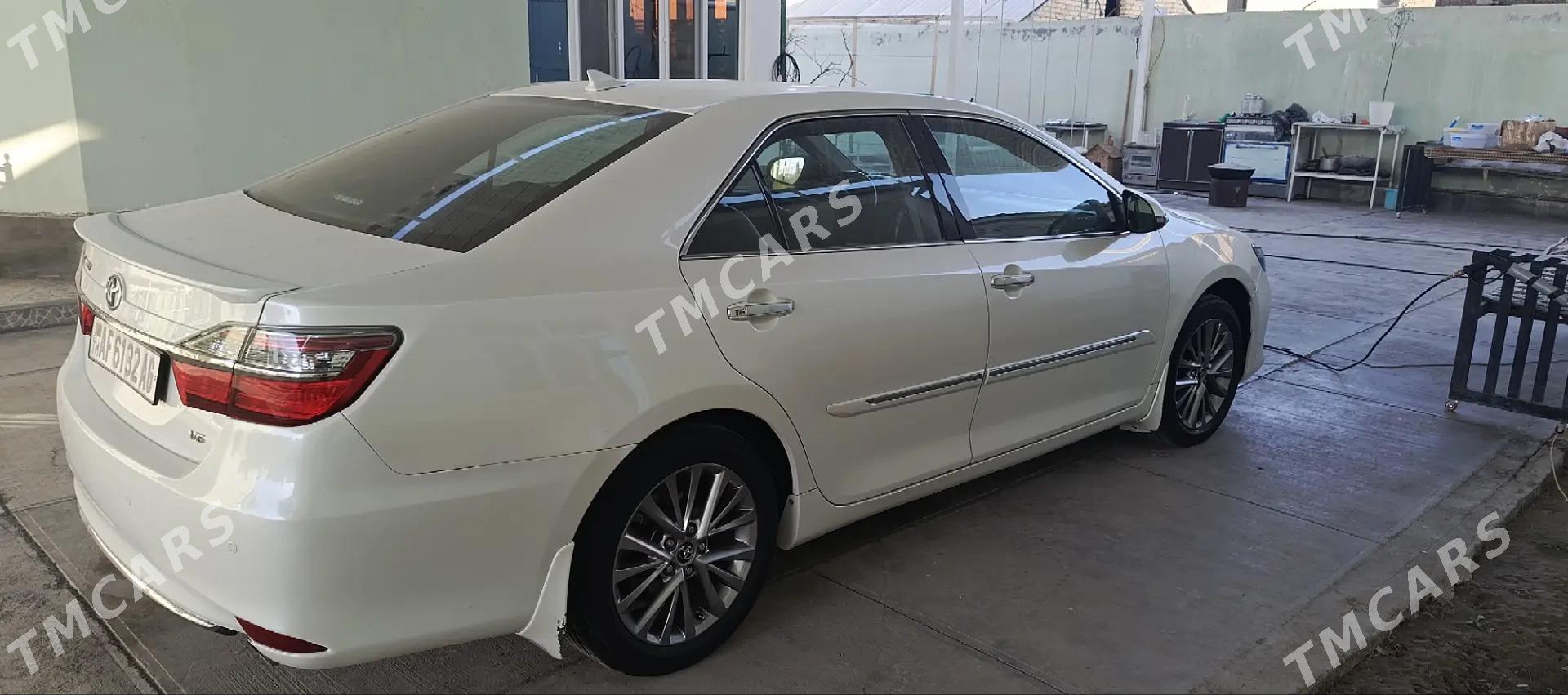Toyota Camry 2017 - 520 000 TMT - Aşgabat - img 9