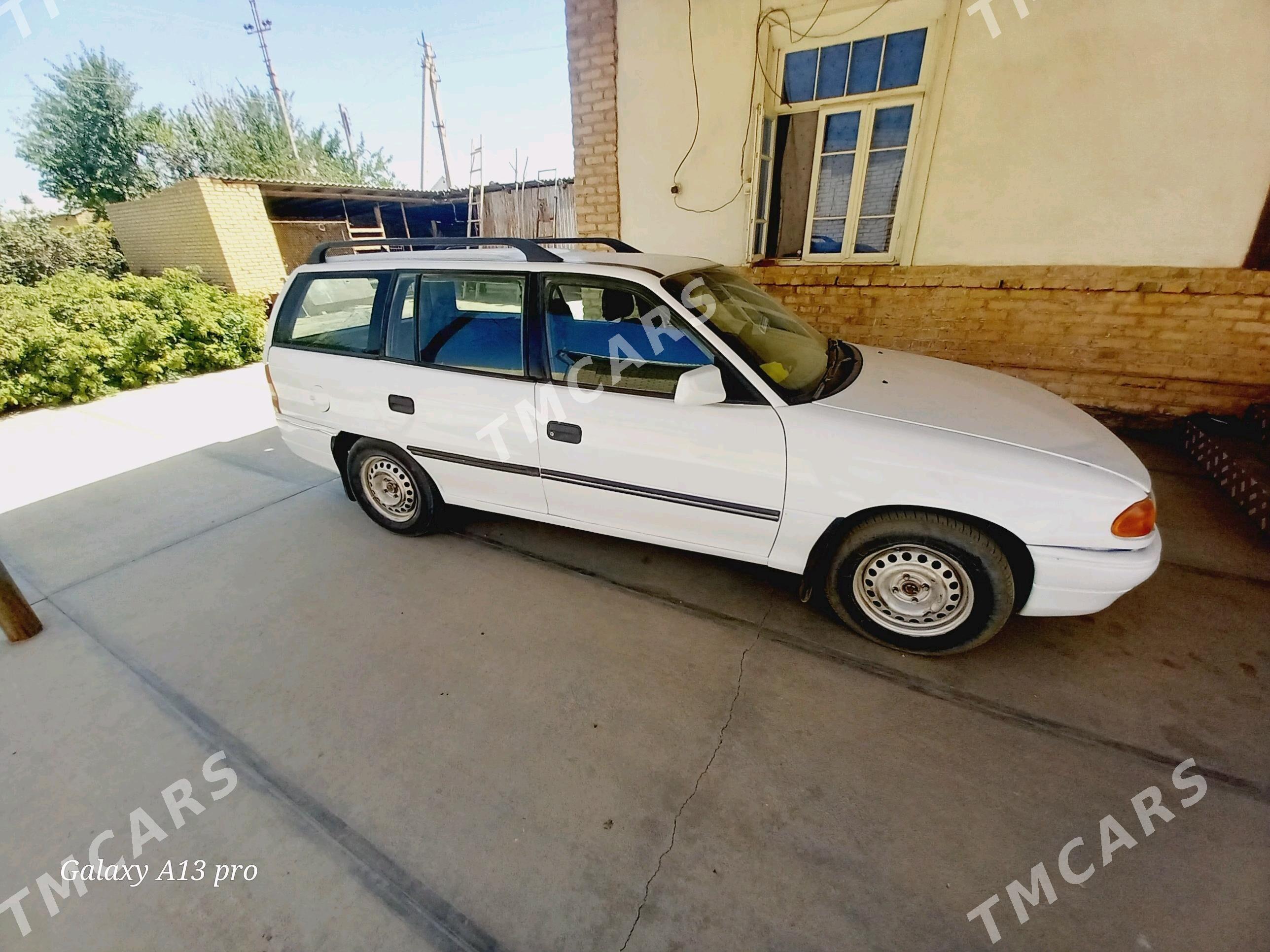 Opel Astra 1992 - 28 000 TMT - Mary - img 4
