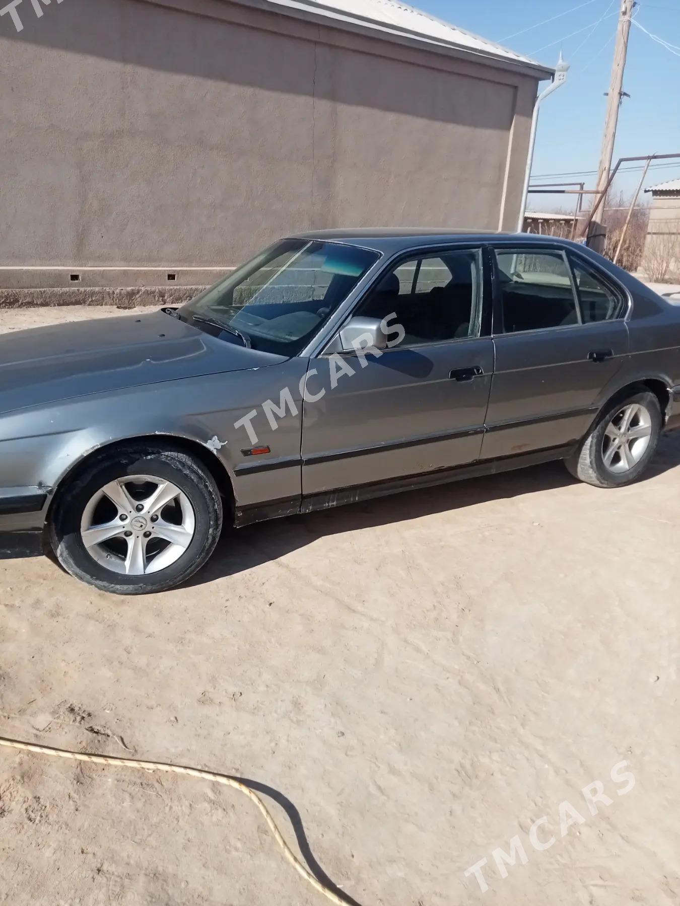 BMW 525 1991 - 26 000 TMT - Ёлётен - img 2