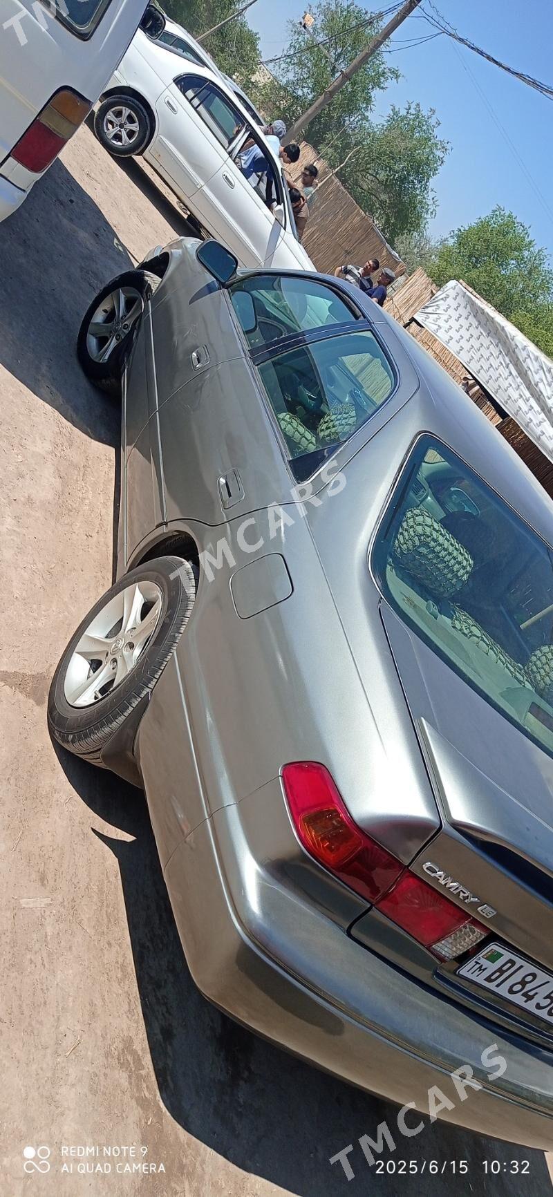 Toyota Camry 2001 - 125 000 TMT - Кёнеургенч - img 2