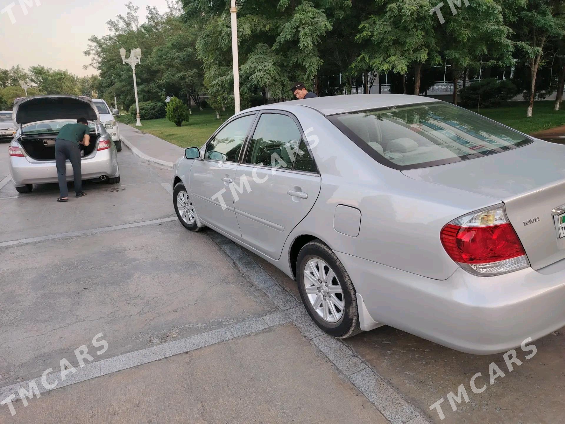 Toyota Camry 2005 - 190 000 TMT - Кёнеургенч - img 2
