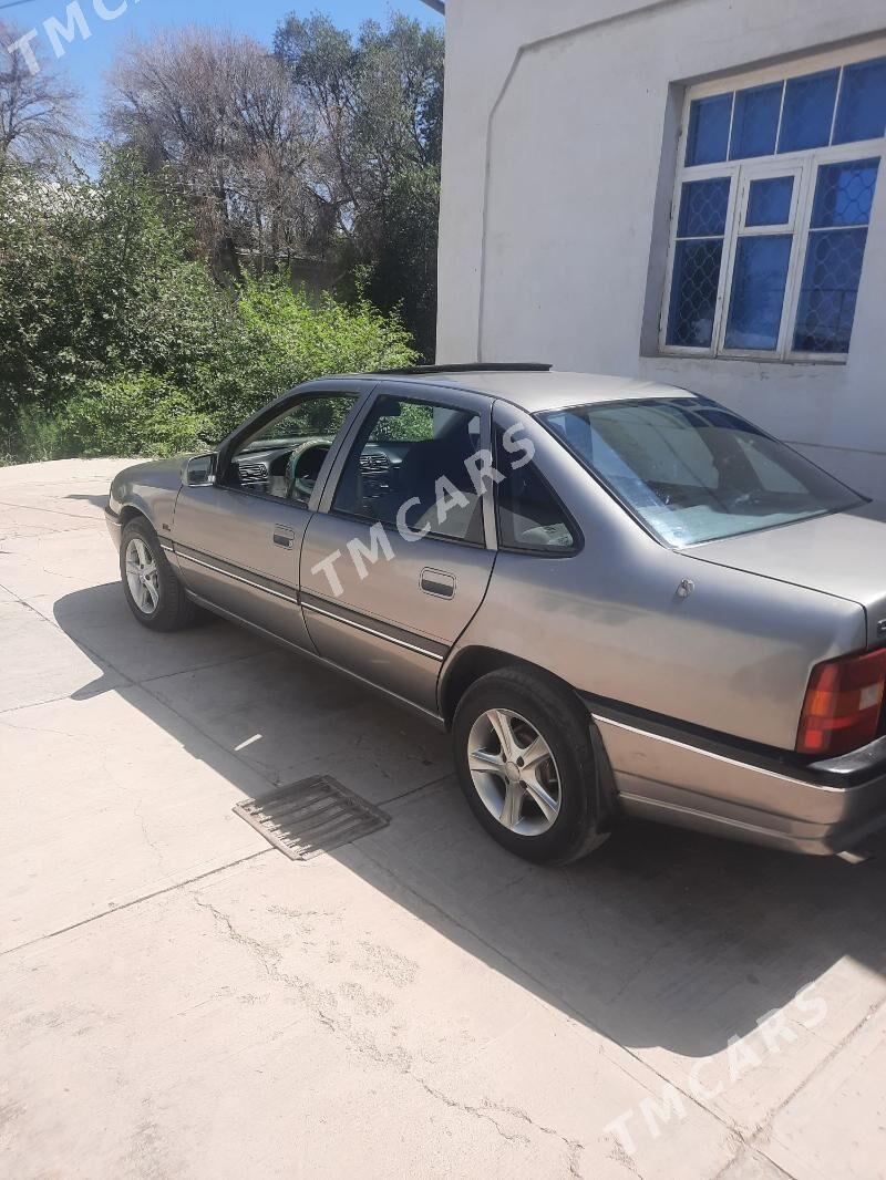Opel Vectra 1992 - 30 000 TMT - Гороглы (Тагта) - img 3