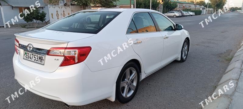 Toyota Camry 2014 - 280 000 TMT - Мары - img 4