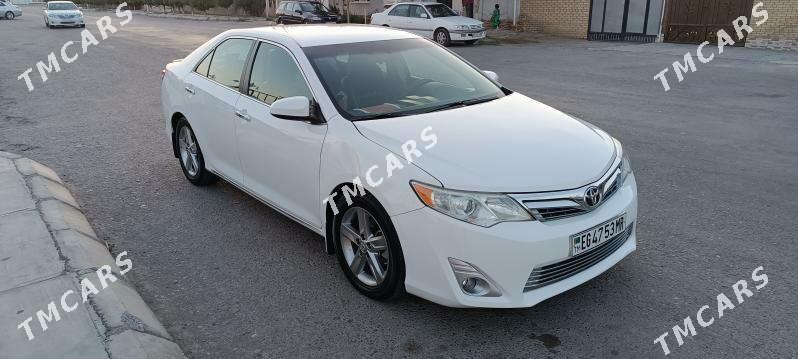 Toyota Camry 2014 - 280 000 TMT - Мары - img 3