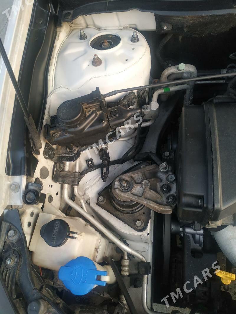 Hyundai Elantra 2010 - 145 000 TMT - Ашхабад - img 8