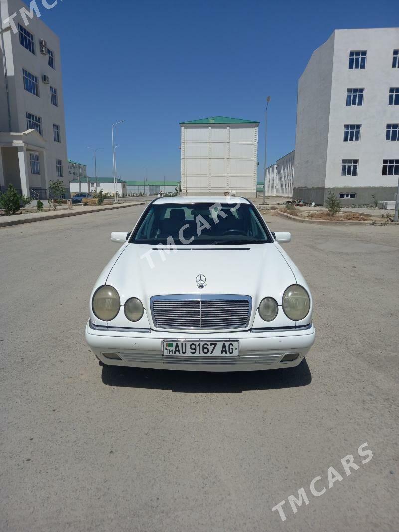 Mercedes-Benz E-Class 1999 - 70 000 TMT - Aşgabat - img 2