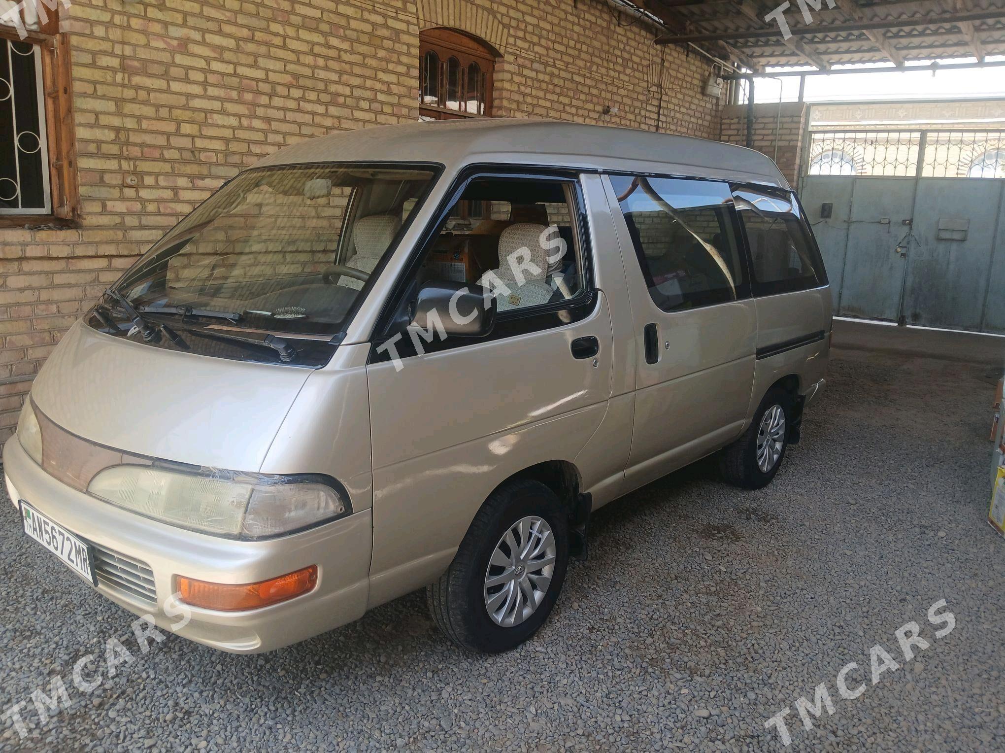Toyota Town Ace 1995 - 46 000 TMT - Mary - img 5