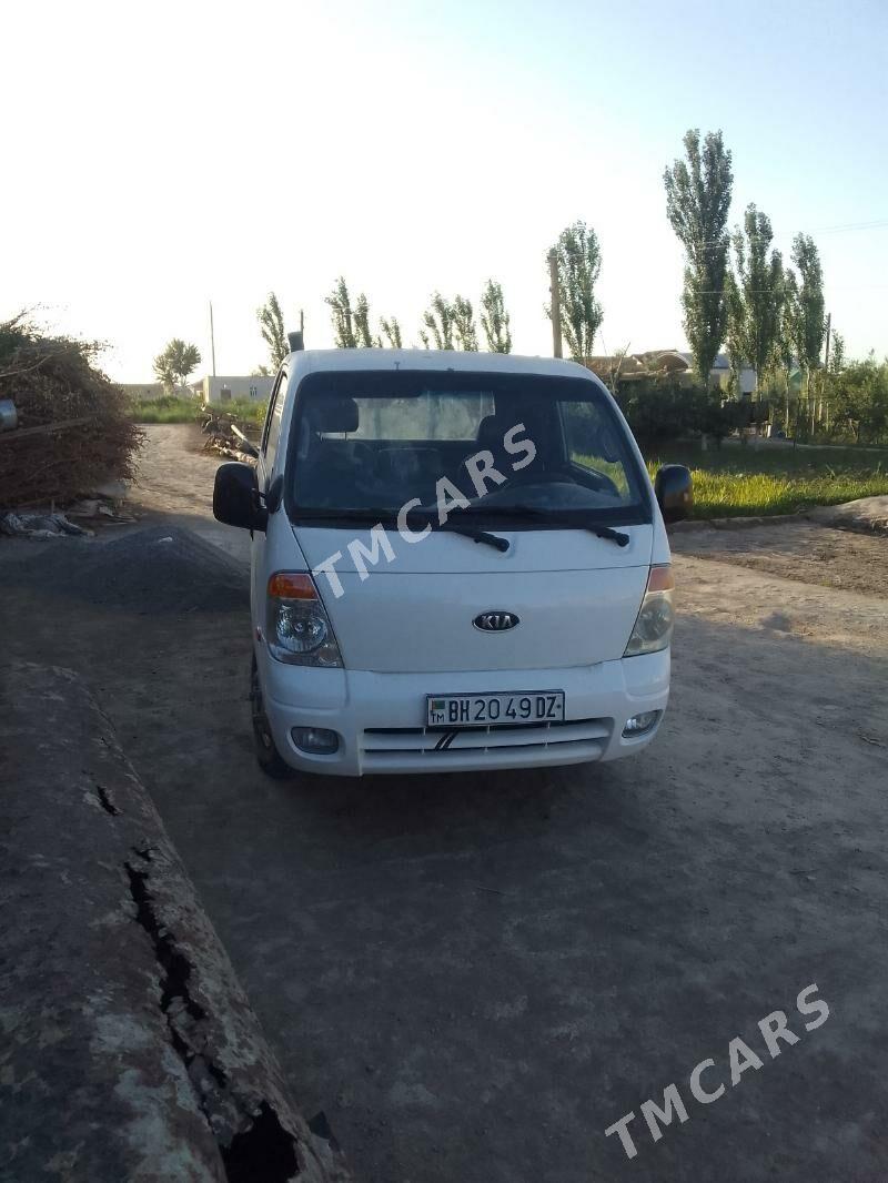 Kia Bongo 2010 - 170 000 TMT - Gurbansoltan Eje - img 6