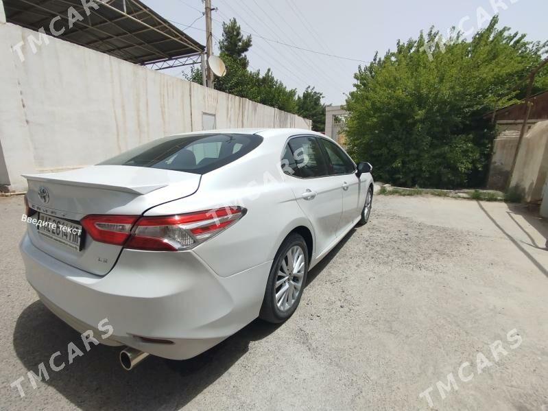 Toyota Camry 2018 - 220 000 TMT - Мары - img 5