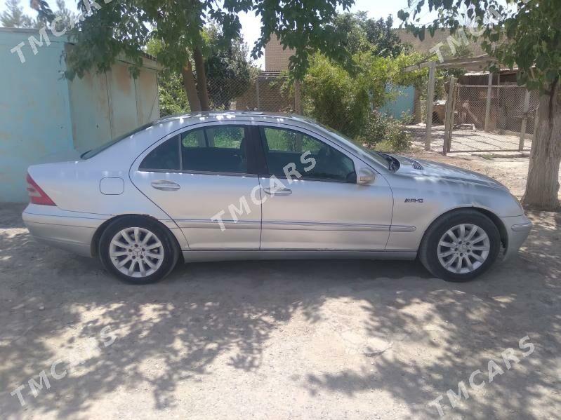 Mercedes-Benz C250 2003 - 70 000 TMT - Tejen - img 4