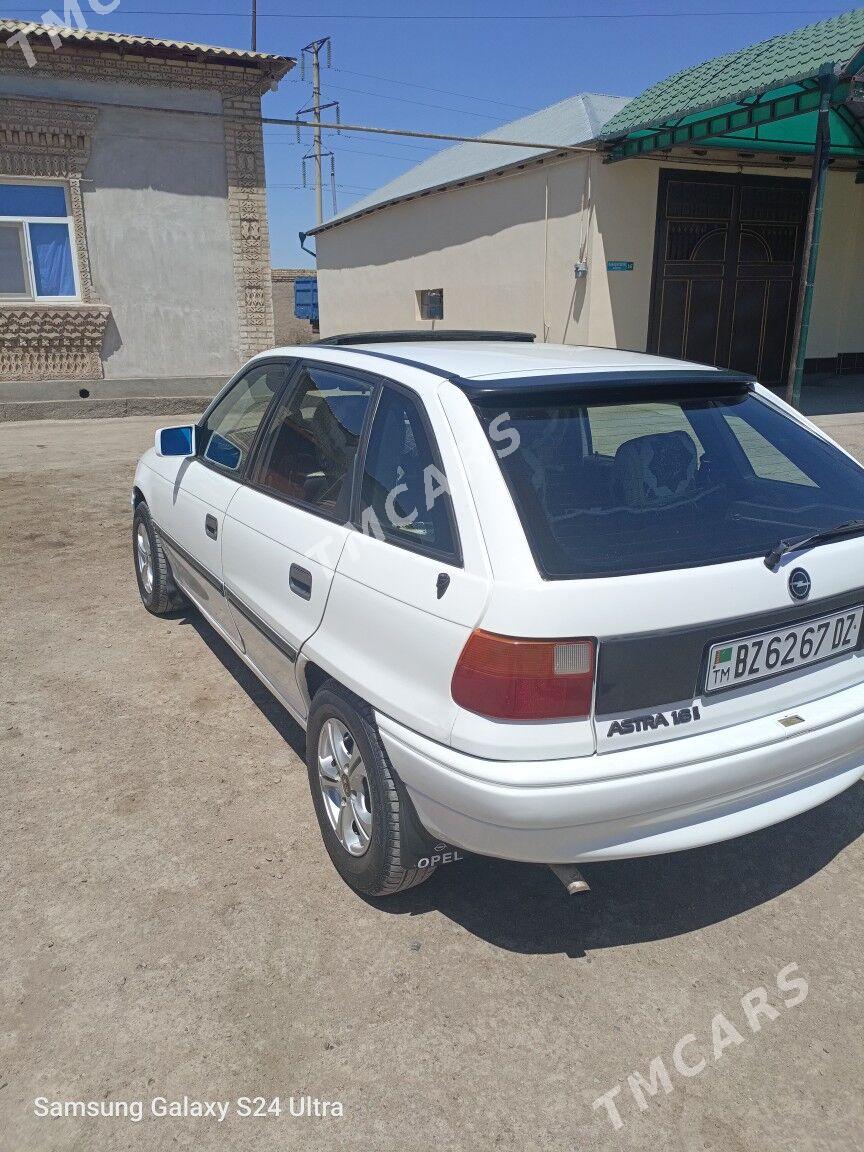 Opel Astra 1994 - 40 000 TMT - Гороглы (Тагта) - img 4