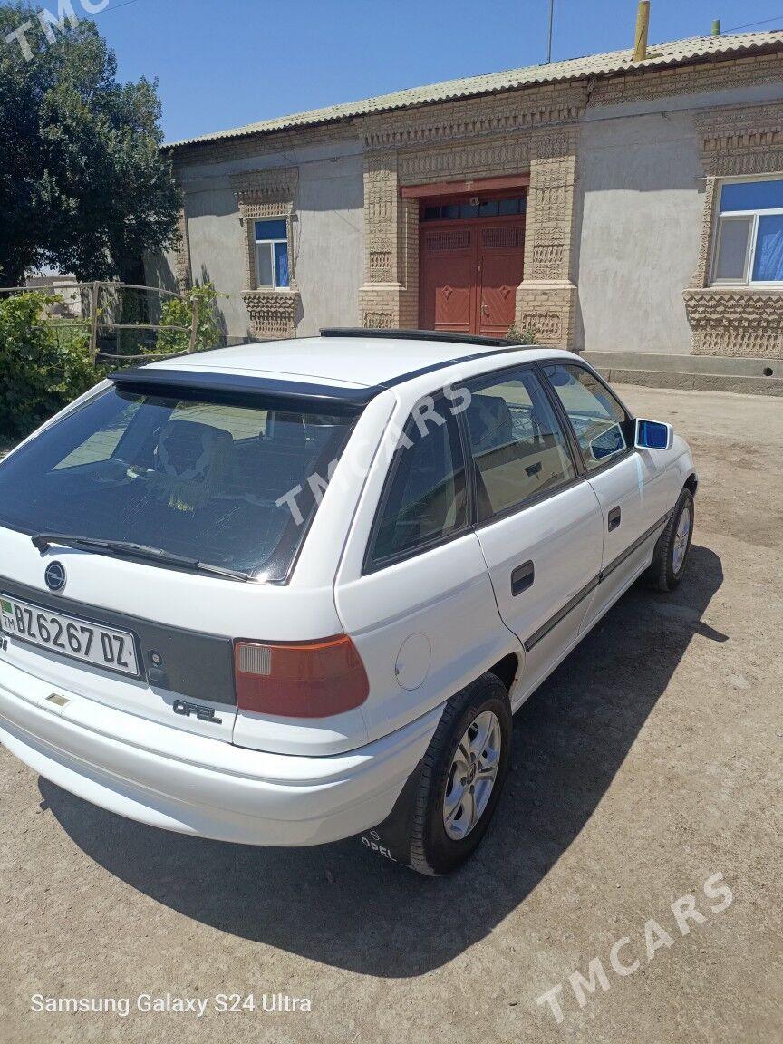 Opel Astra 1994 - 40 000 TMT - Гороглы (Тагта) - img 7