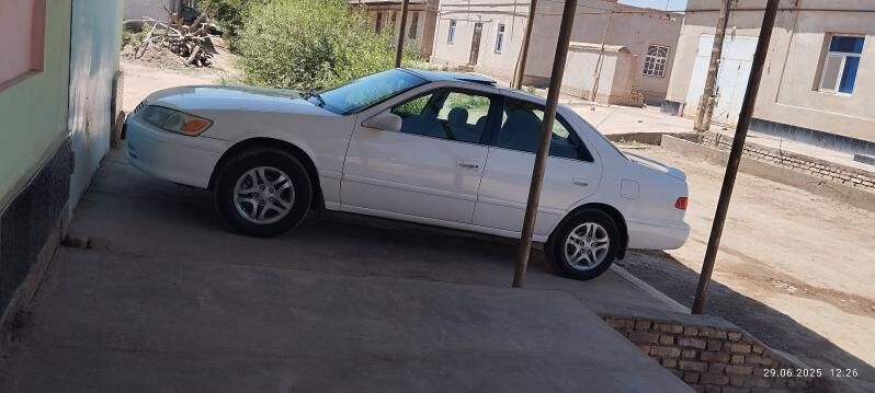 Toyota Camry 2001 - 125 000 TMT - Дашогуз - img 7
